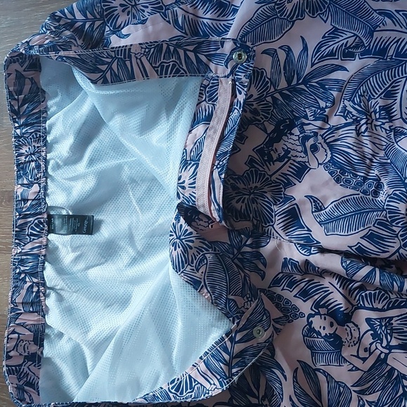 Pink Hawaiian bathing suit/shorts - Picture 3 of 3